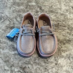 NWT Toddler Hey Dudes